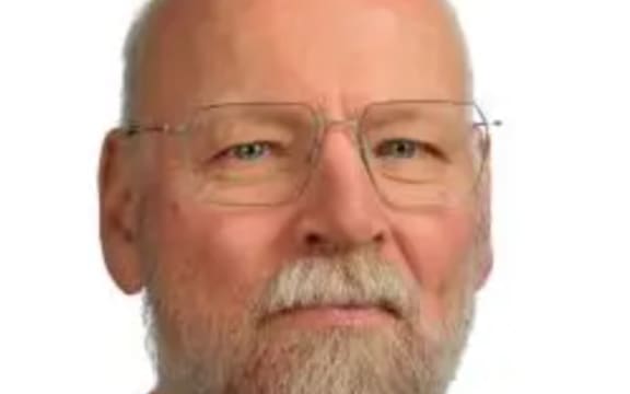 Dr Freddy van der Veen