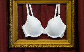 Bra