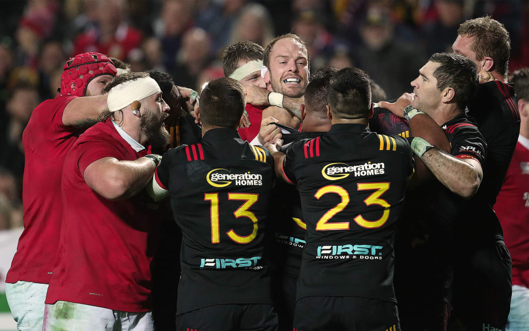 Lions and Chiefs players get to know each other 2017.