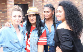 Esther Stephens, Annie Crummer, Aaradhna, Bella Kalolo