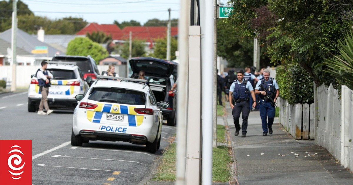 Man to appear in court after police stand-off in Lower Hutt - Vimarsana News