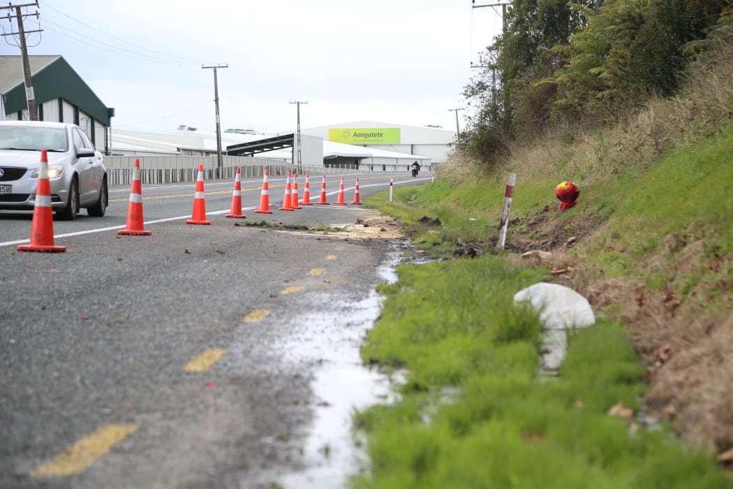 The five men were killed on the stretch of road just outside the Kiwifruit coolstore.