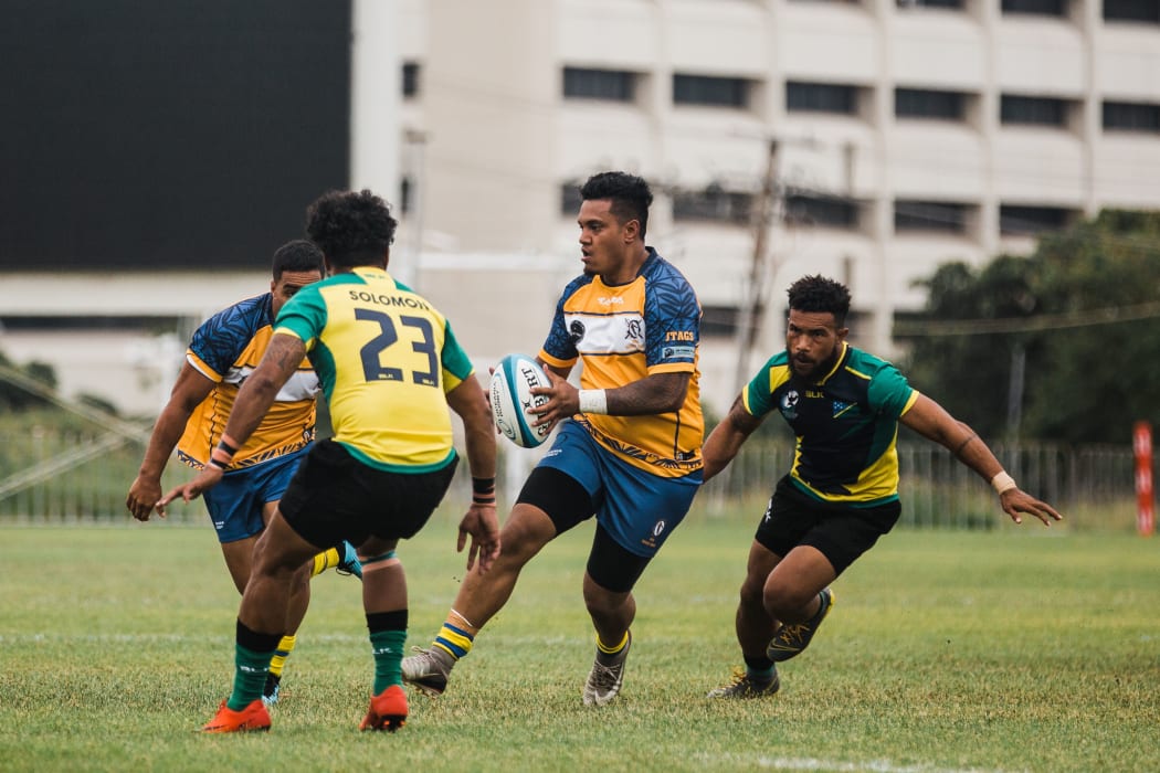 Niue pipped Solomon Islands in their first international 15-a-side match for eight years.