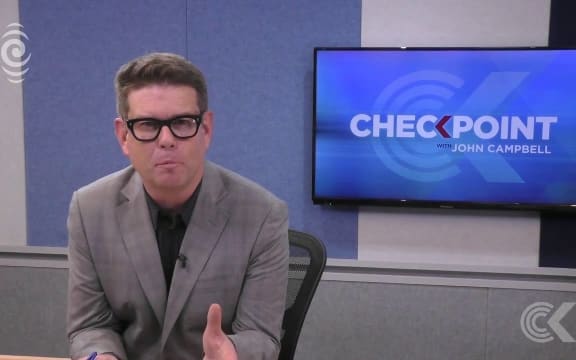 Waiheke Countdown bans plastic bags: Checkpoint RNZ