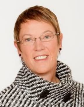 Ruth Dyson.