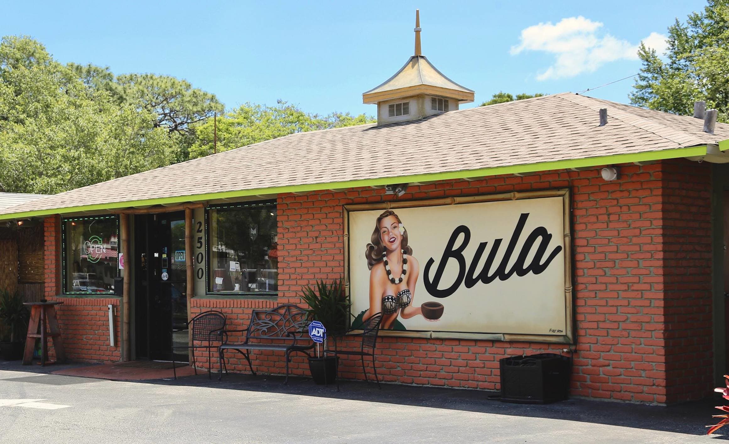 Bula Kafe in Florida