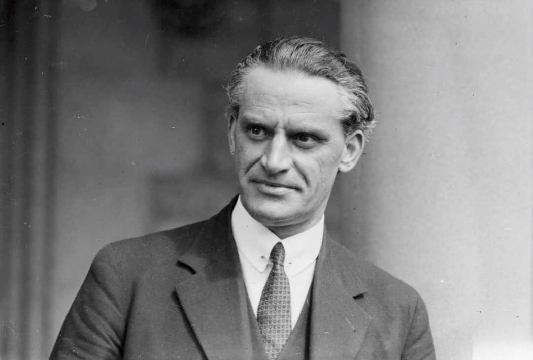 Professor James Shelley, 1931. Photograph by William Weigel for the New Zealand Free Lance.
