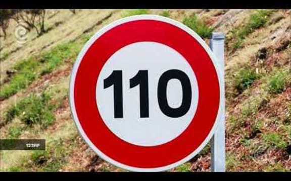 Truckies concerned at widening speed gap where two lanes merge: RNZ Checkpoint