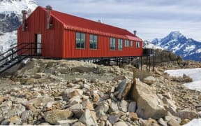 Mueller Hut in Aoraki National Park.