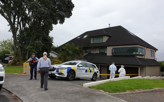 Police have launched a homicide investigation after finding a body in East Auckland yesterday which they now believe to be missing 55-year-old Elizabeth Zhong.