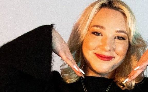 TAHI FM presenter Evie Orpe