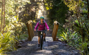 Te Hangaruru cycleway
