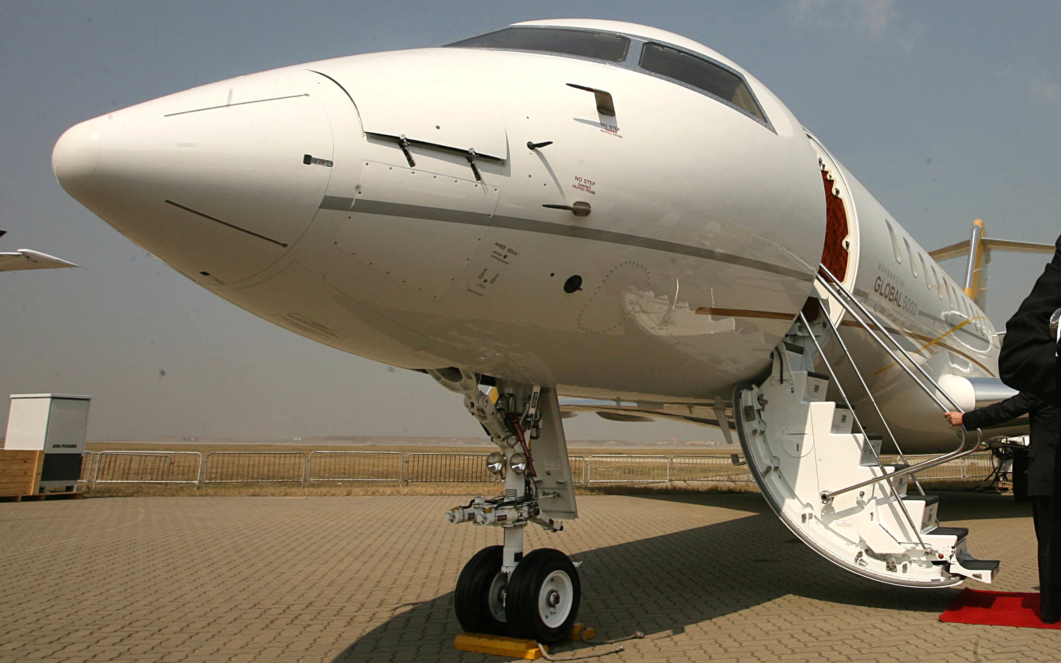 The disputed assets include a Bombardier Global 5000 jet, similar to the one pictured.