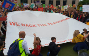 Primary teachers and principals in Wellington hold a rally on the last day of a week of strike action around the country.