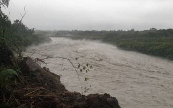 Fox River Bridge taken from the south side earlier today.