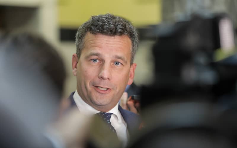ACT's David Seymour wants to slash 'bloated' ministerial line-up | RNZ