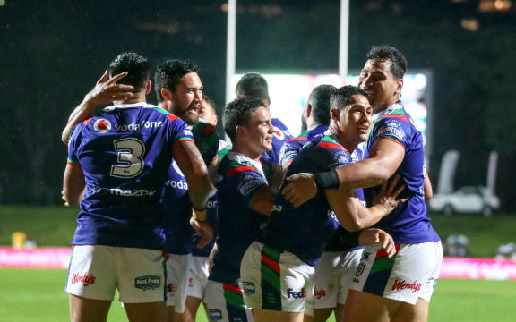 The Warriors celebrate the George Jennings  try. Manly Sea Eagles v Vodafone Warriors. NRL Rugby League, Lottoland, Sydney, NSW, Australia. 7th August 2020. Copyright Photo: David Neilson / www.photosport.nz