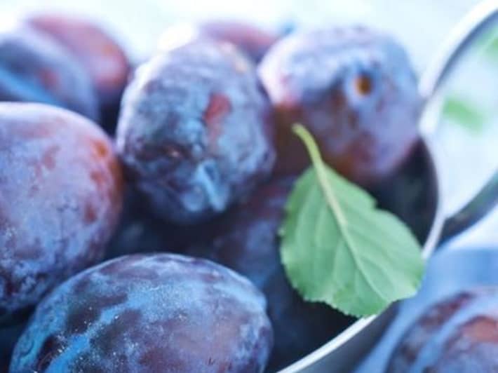 Black Doris Plums