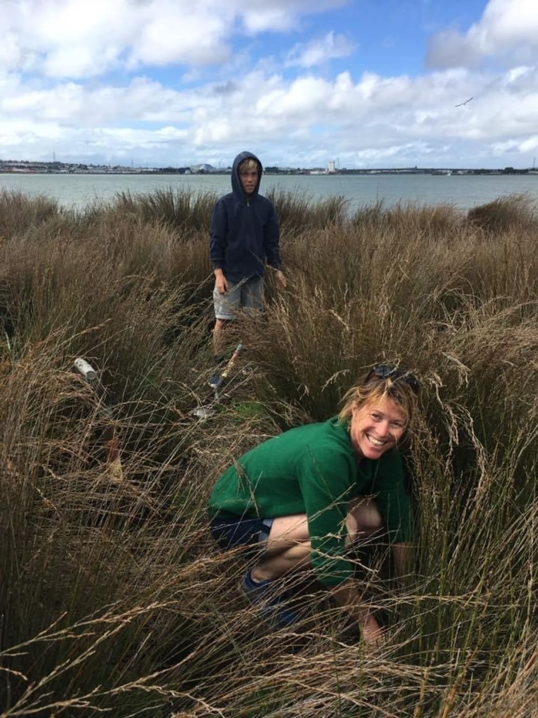 Volunteer planting in Māngere Bridge