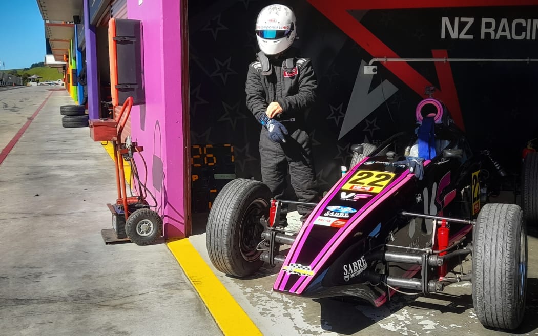 Yoshi Comeskey at Hampton Downs.