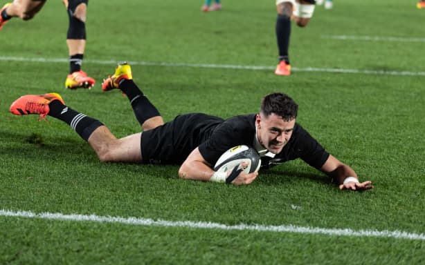 All Blacks winger Will Jordan scores a try.
