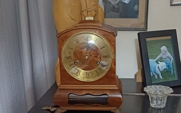 A lounge clock in its usual habitat.