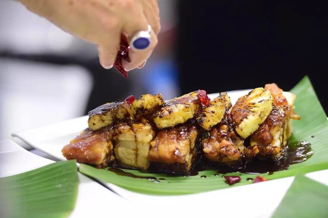 Pua’a Samoa, roast pork with koko Samoa