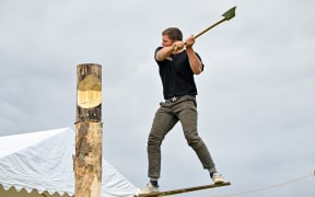Jack Jordan during the Men’s Springboard Competition.
Stihl Timbersports New Zealand Championships at Kumeu Showgrounds, Kumeu, New Zealand on Saturday 12th March 2022.
Mandatory credit: © Alan Lee / www.photosport.nz