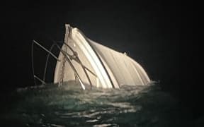 The sinking boat near Hen and Chicken Islands.