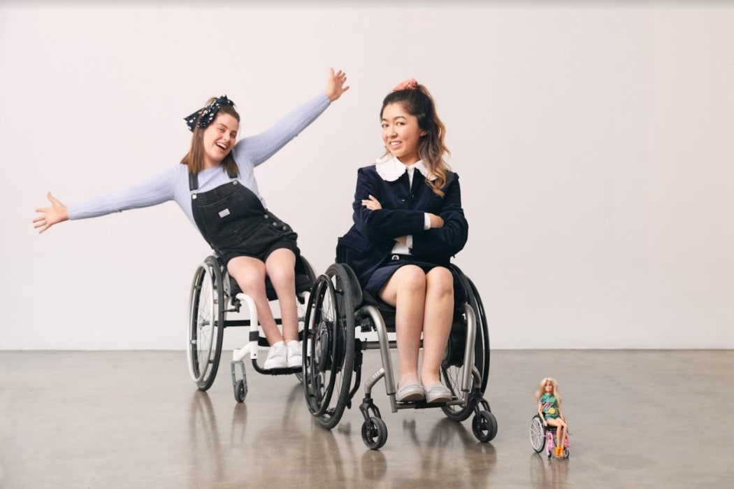 Rebecca Dubber (L) and Olivia Shivas