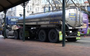 A water tanker at Dunedin's Octagon.