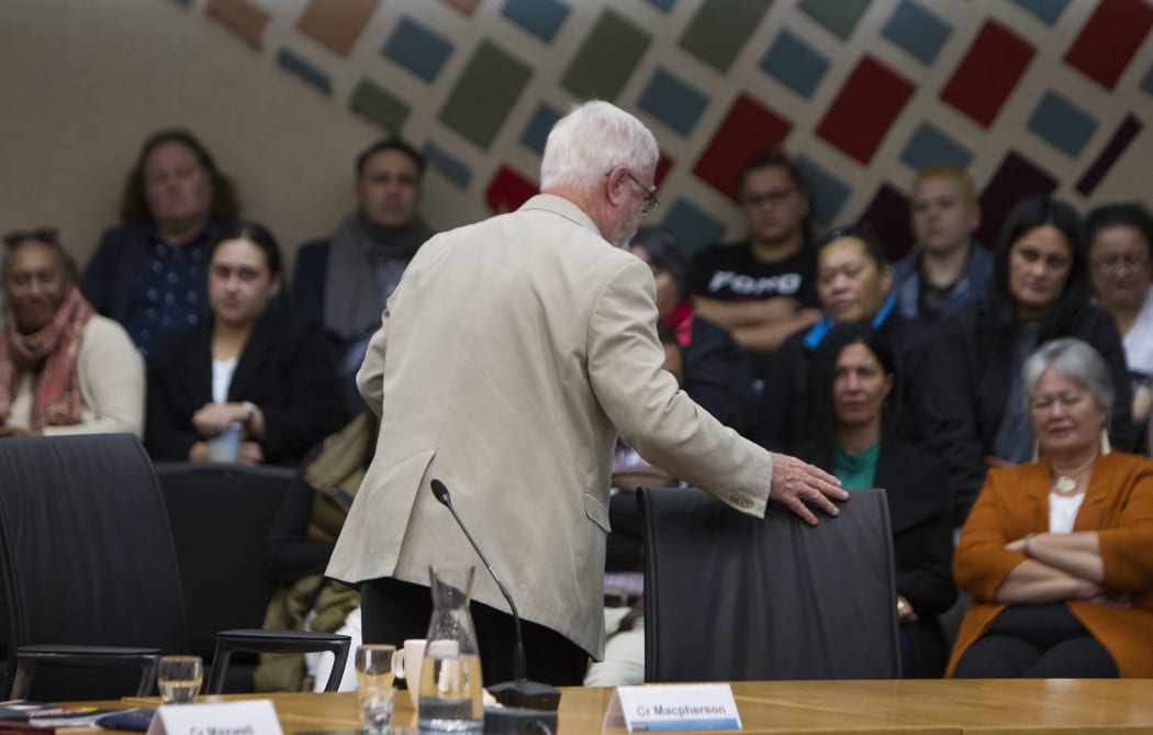 Councillor Reynold Macpherson leaves the chambers during the meeting.