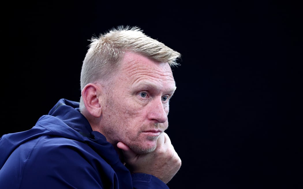 Główny trener Warriors, Andrew Webster, przemawia na konferencji prasowej.  Sydney Roosters kontra One New Zealand Warriors.