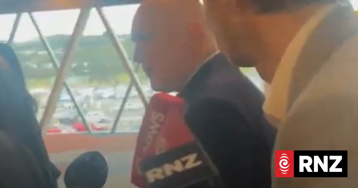 Christopher Luxon refuses to speak to media as he arrives in Wellington ahead of urgent leadership meeting
