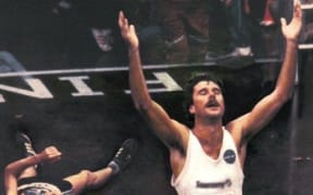 Painting of Rod Dixon winning the 1983 New York marathon
