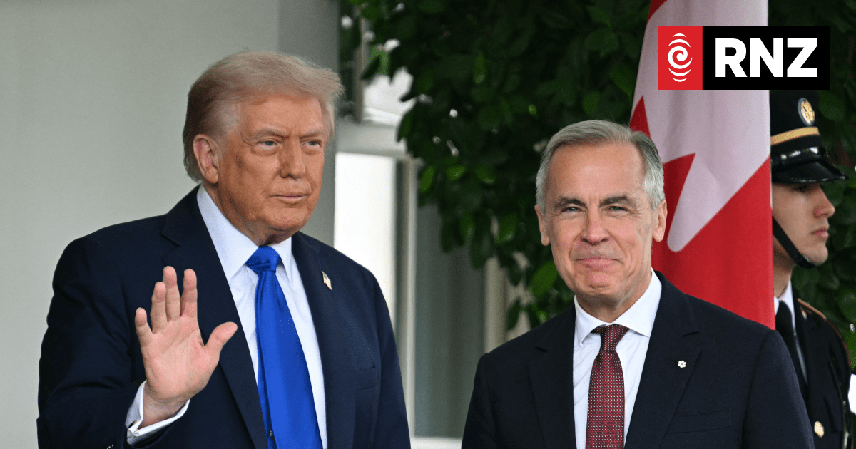 Trump threatens Canada with 100 percent tariff over pending trade deal with China