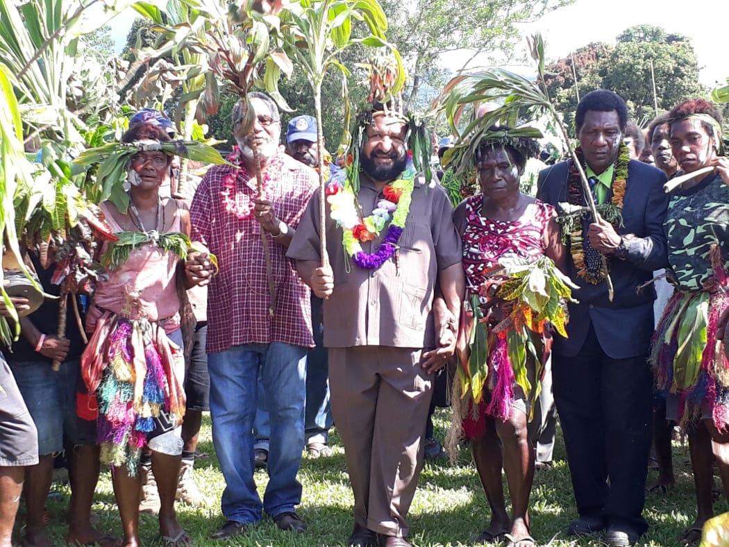 Don Polye with candidates John Pakua Ngawa and William Bill Gare in Talasea, WNB