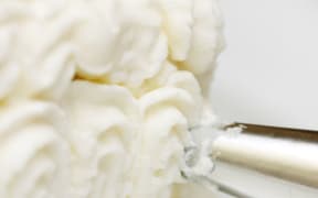cake icing