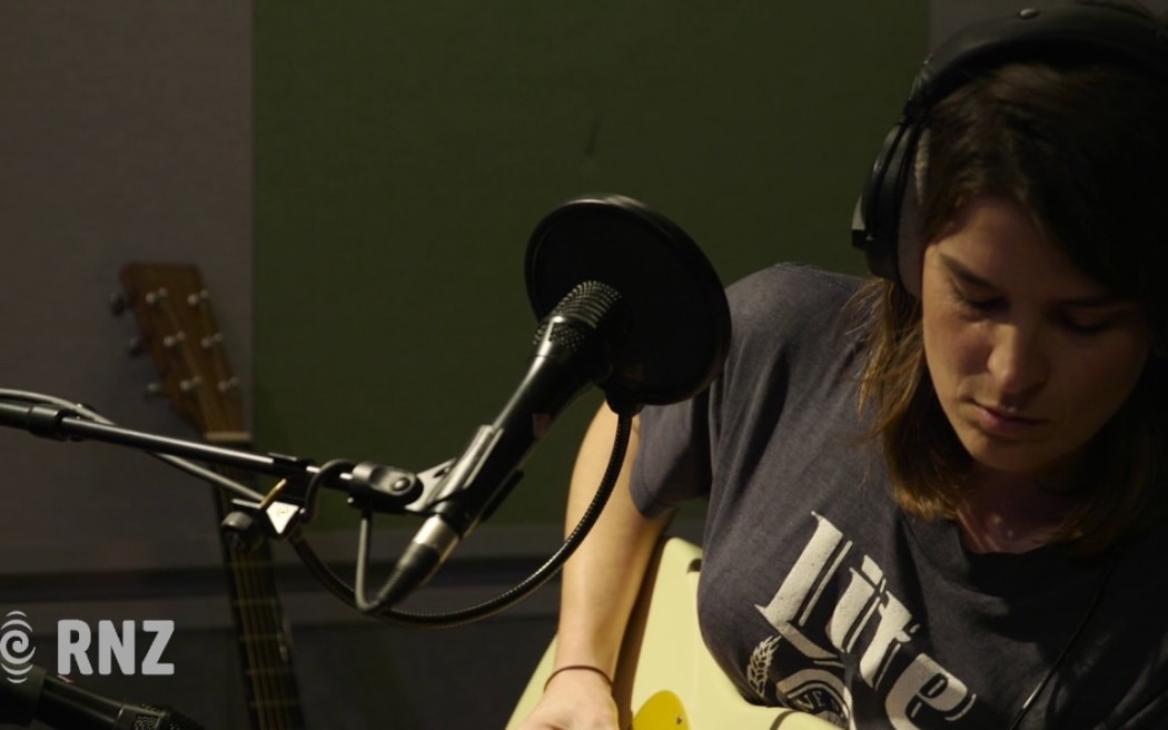 NZ LIVE: Lydia Cole - Dream