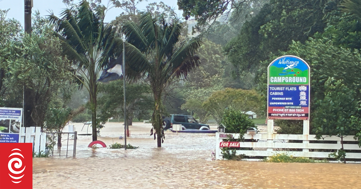 Weather bomb in pictures: North Island reels under torrential rain, flooding