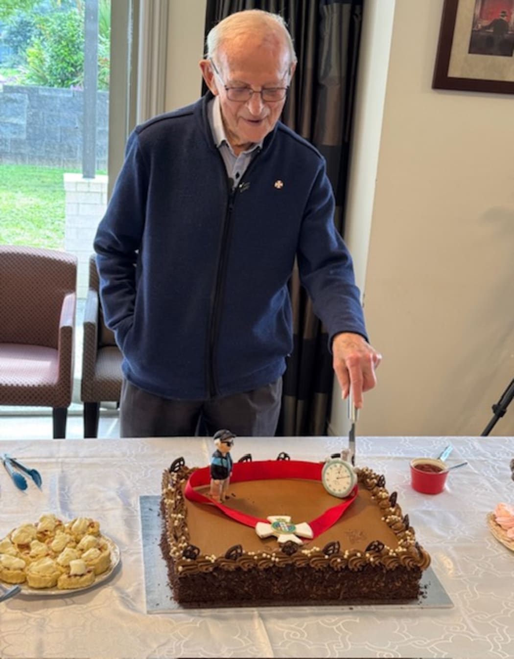 Arctic Convoy veteran, Arch Jelley, now 102 years old, is a life member of Athletics NZ.