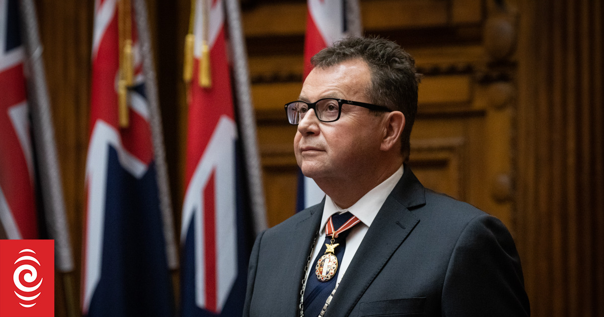 Bill giving police new powers needs stricter limits, Privacy Commissioner says