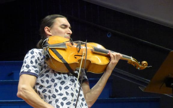 Sergey Malov performing on his violoncello da spalla