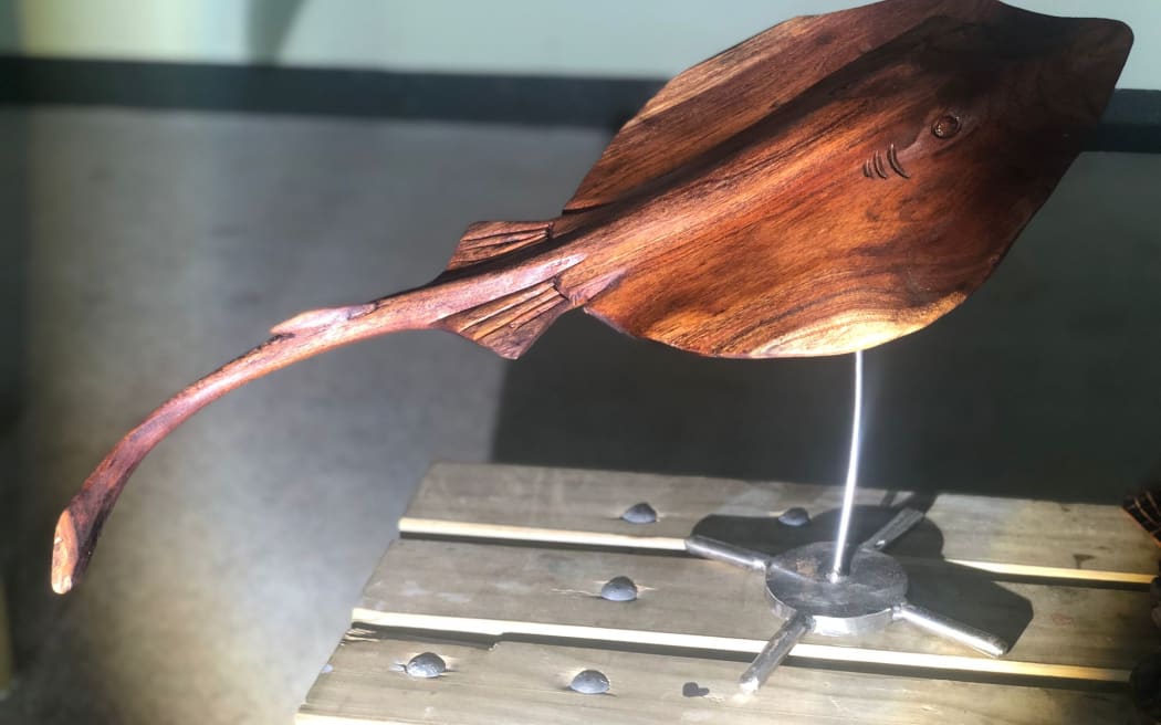 Stingray carved b Joe Dutuona at Ngakau Symposium.