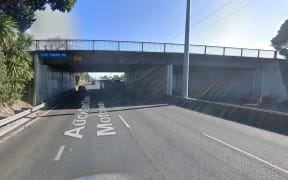 The East Tāmaki overbridge on Auckland's Southern Motorway.