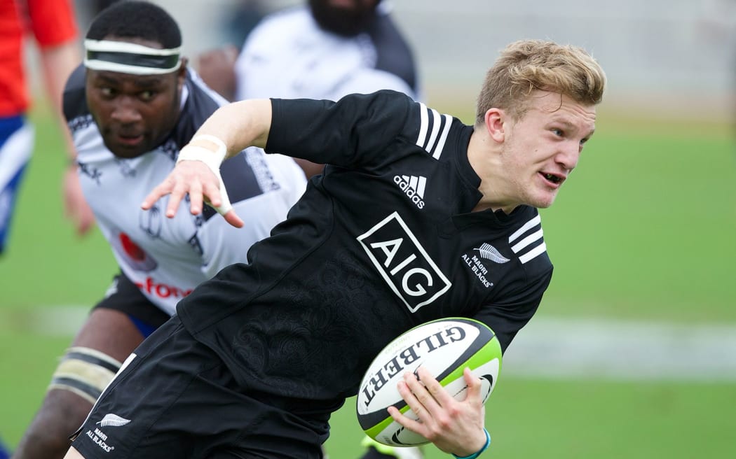 Damian McKenzie playing for the Maori All Blacks against Fiji, 2015.
