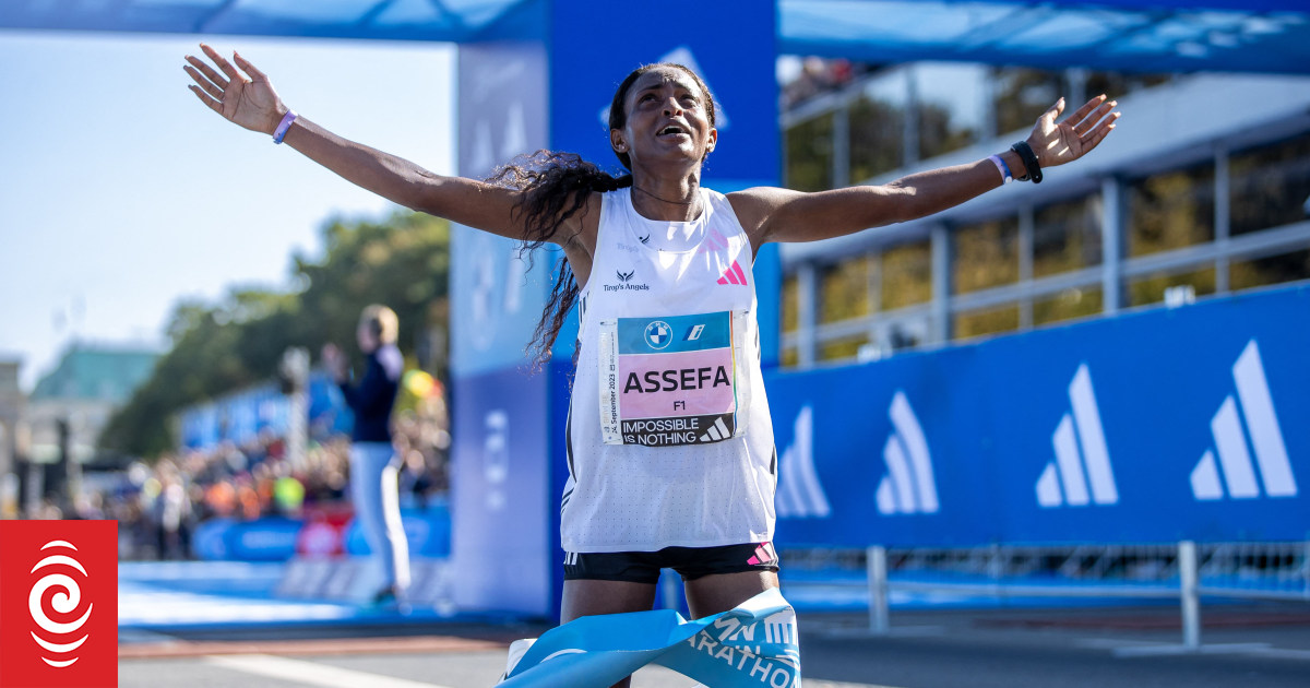 Adidas enters sports arms race with running shoe that has stunning price tag - Vimarsana News