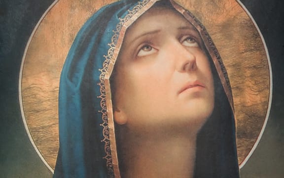 Madonna in prayer