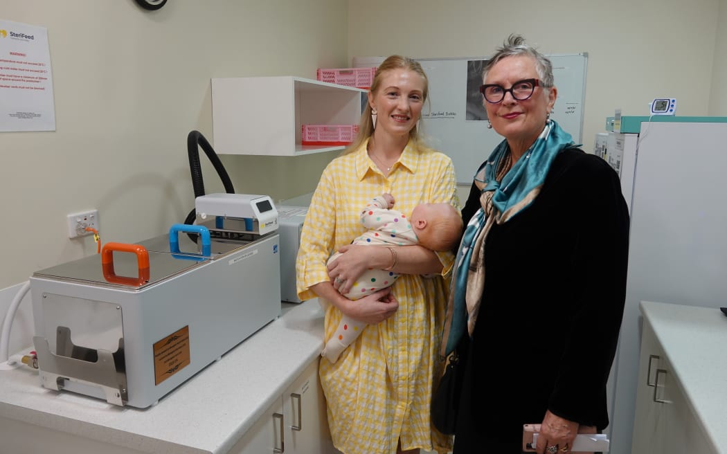 The bank’s first donor, Whangārei mum Ashlee Robinson, with Whangārei Rotary Club South past president Jenni Moore, who led the fundraising campaign for the almost $33,000 pasteuriser.