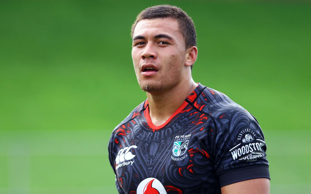 Outgoing Warriors second rower Raymond Faitala-Mariner has been swapped for Bulldogs second rower Shaun Lane.